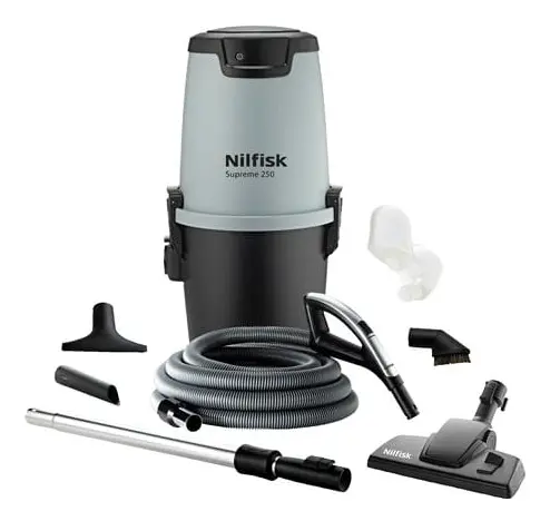 Centralstøvsuger Nilfisk Alt-i-1 250 Wireless+, pakkeløsning med Supreme 250 maskine, slangesæt 9 m Wireless+ samt rør og fittings.