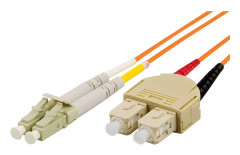 LCSC-51 - Deltaco - Nätverkskabel - LC multiläge (hane) till SC-läge (multi-mode) (hane) - 1 m - fiberoptisk - 50/125 mikron