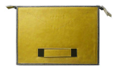 J.M.SHOW Notebook Väska Storlek: 31 x 20cm - Gul