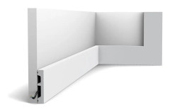 Golvlist Orac Decor AXXENT SX157-RAL9003 stil modern
