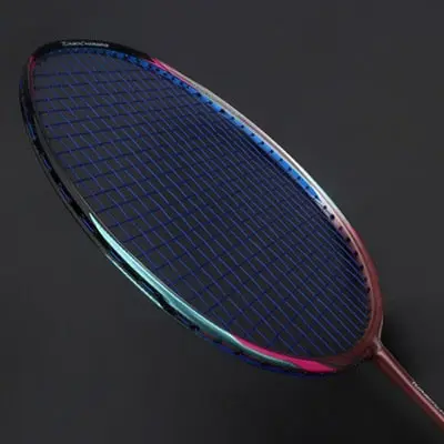 8u 65g professionell kolfiber badminton-racket raquette superlätta flerfärgade racketar