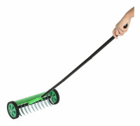 Rolling Lawn Aerator Vertikal Cut Lawn