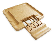 Ostbräda - Bambu - med knivar - 33 x 33 cm