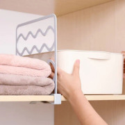 5 PCS Wardrobe Layered Partitions Bookcase Storage Partitions Freely Partition Bars(White)