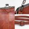 036 Vintage Spänne Handväskor Läder Justerbar Crossbody-väska (Spetssvart)