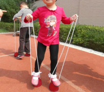2 PCS Kindergarten Toy Balance Training Equipment Plastic Thick Sorghum, Random Color Deliver