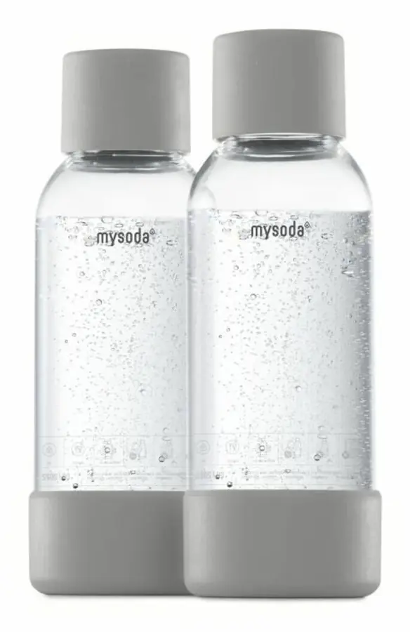 MY SODA 2PB05F-MG - Förpackning med två grå PET- och biokomposit 0.5L-flaskor