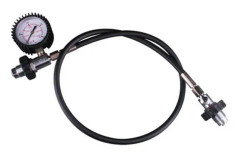 Oms Decanting Hose Din 300 Bar/4300 Psi With Metric Gauge Svart,Silver