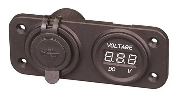 A.a.a. Elektrisk Med Voltmätare Och Usb Panel Guld