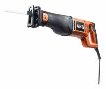 AEG POWERTOOLS Saber såg 1300 watt levererad i ett fodral + 2 blad