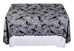 Gothic Spider Web Bats bordsduk: Elegant Halloween-dekor