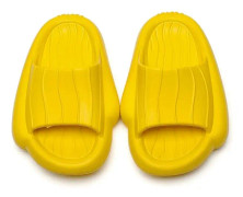 SQBB Sommartofflor för flickor, Toddler Halktofflor för strand/pool/duschhus, söta utomhusrutschbanor för ströbarn, gul