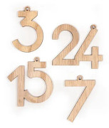 Folia adventskalender - 2209 - Naturlig adventskalender, 24 tränummer att hänga, , träfärger