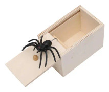 1 stycke spoofing hela leksaken liten trälåda Halloween prank