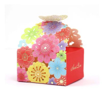 50 st/set Blommor Fjäril Ihålig Godisask Kakor Presentaskar Romantisk Bröllopsgåvor Söta Chokladask Festtillbehör Multicolor 8*7*6.5CM