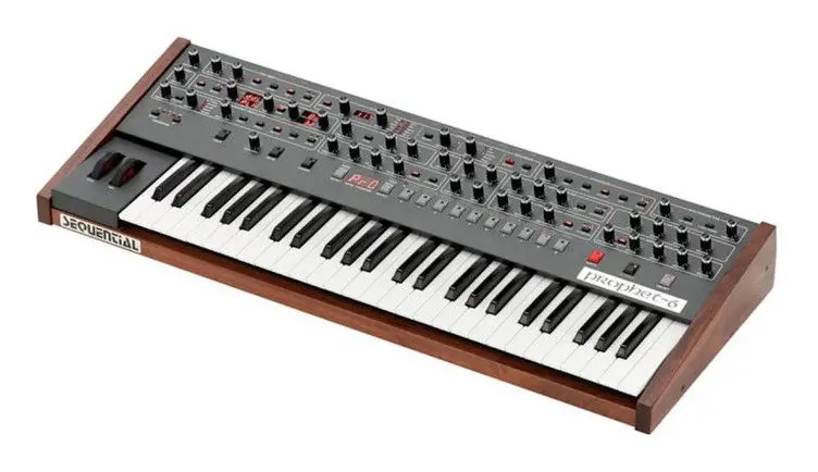 Dave Smith Instruments Sequential Prophet 6 - Synthesizer