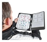 fotbollsbroschyr med magnetisk vit