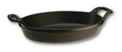 Staub Ugnsform Gjutjärn, Oval, 24 cm, Svart