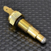 2024 vattentemperaturtemperaturgivare för Kawasaki VN750 VN800 VN1500 VN1600 Vulcan 750 800 1000 1500L VN-15 Classic 27010-1305 1167Praktiskhet