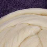 1 kg naturlig miljövänlig ren vit varm ull roving fiber (60S)