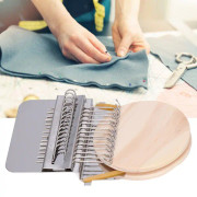 Mini Darning Maskin DIY Bärbar Darning Loom Stickmaskin Vävverktyg för Hushåll 14 Krokar