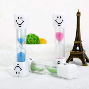 5 st 3 min Smiley Sand Timer, tandborste Klocktid Nedräkningsberäkning för barn present (slumpmässig färg)