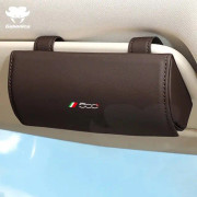 Bilinredning Nya bilglasögonlåda Läder Lyxhållare Solglasögonfodral För Fiat 500 500C 500X Auto Visir Styling Interiörtillbehör