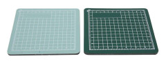 Mini skärmatta - 2 st, 8x8 cm, självläkande, anti-sladd PVC-dyna