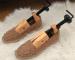 Justerbar Pine Wood Shoe Expander för storlek 42-46