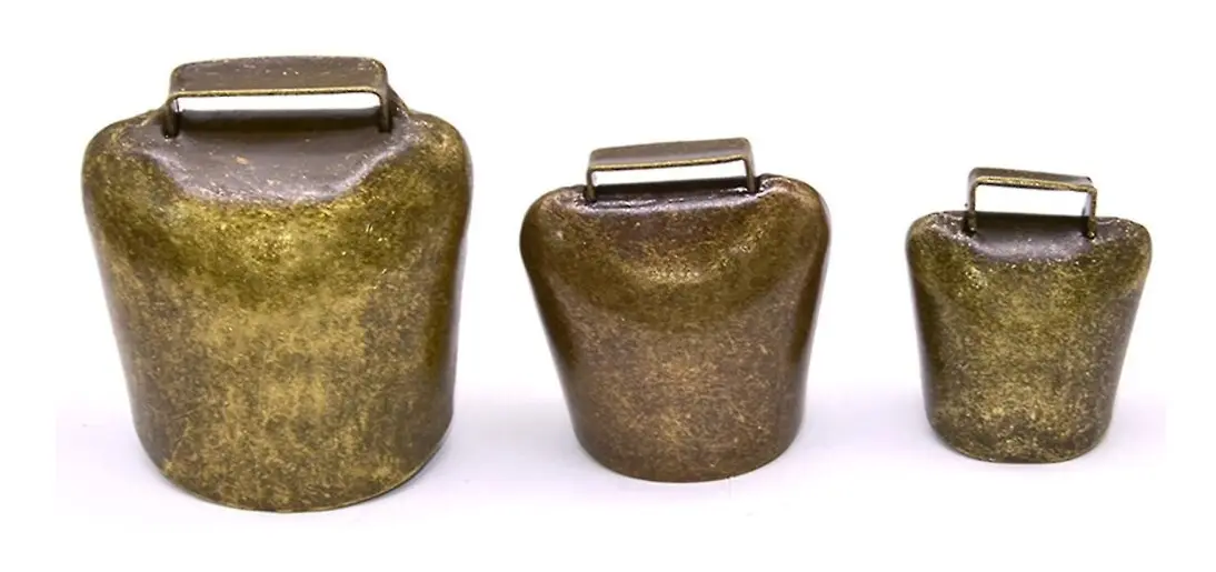 Metallkoklockor för hästar och får, antik stil högljudda gårdsdjursklockor för nötkreatur, hållbart och skarpt ljud(Large,Silver)