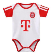 Baby storlek 6-18M Bayern München-WELLNGS Bayern München Bayern Munich 12-18M