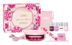 Le Mini Macaron Manicure Kit Le Maxi La Vie En Bloom