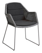 Cane-Line - Breeze Karmstol, Light Grey, Natté Black YSN98 - Matstolar utomhus - Strand+Hvass - Grå - Metall/Textilmaterial/Syntetiskt