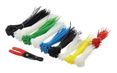 LogiLink Buntband 600st 5 längder+tång