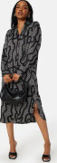 VERO MODA Daisy L/S V-Neck Calf Dress Black AOP: Hia XS