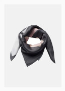 Mönstrad scarf