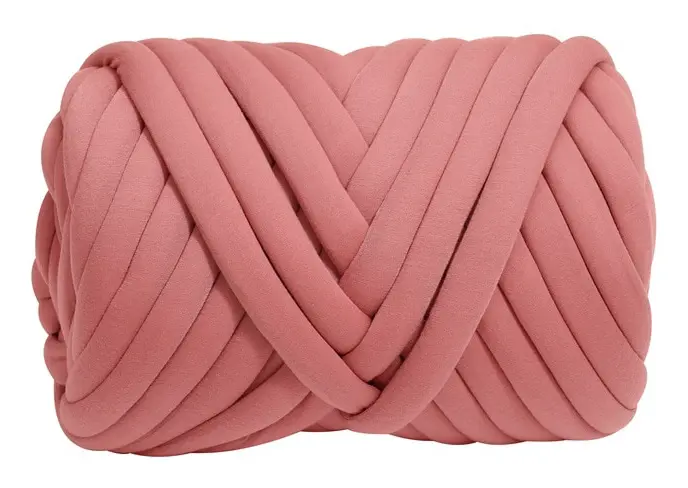 Hand- och armstickad roving – Hudröd