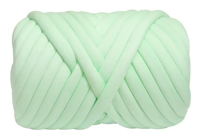 Hand- och armstickad roving – Ljusgrön