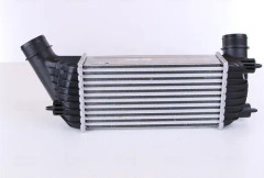 Intercooler NISSENS 96609