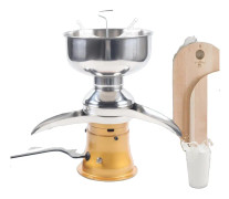 Mjölkgräddeseparator, 30 kW effekt, 50 l/h kapacitet, kompakt design
