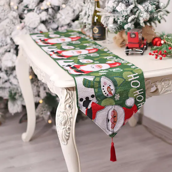 Stickad fransad tecknad bordsflagga Jultomte snögubbe duk bordsdekoration isoleringsdyna (180*35cm)