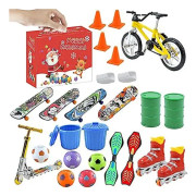 Mini Finger Skateboard Adventskalender 24 dagar jul med färgglad bräda För barn Tonåringar Vuxna