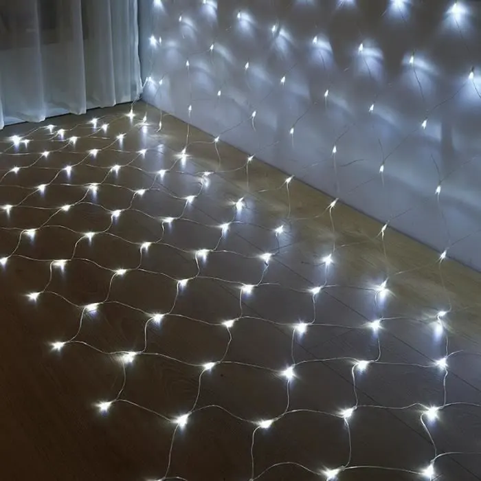 220V EU-kontakt - 1,5x1,5m 96leds - VIT - LED julgardinljusgirland, 8 lägen, nätnät