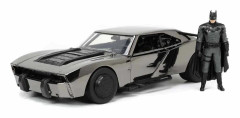 DC Comics Batman Batmobile Vehicle + Batman figure metal 1:24