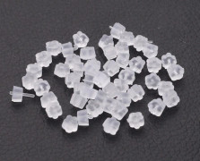 150 pack Blomformade Pluppar/bakstycke till örhängen ,i latex