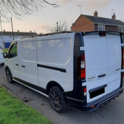 Hjulhusförlängning Renault Trafic/Opel Vivaro 2014-2018 - opel vivaro b buss, vivaro b skåp, renault trafic buss iii, trafic skåp iii