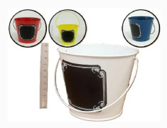 Met. bucket organizer with chalk writing area