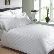 Hotellsängkläder damast 200x220 vita bomullsränder 1cm
