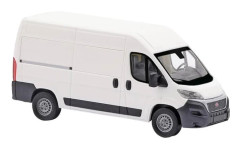 Busch 54600 H0 Personbil modell Fiat Ducato, vit