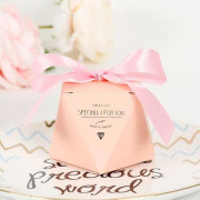 5 st Bröllop Diamantformade Romantiska Kreativa Bröllopsartiklar Bröllopsgodis Presentförpackning Pink-Pink Ribbon